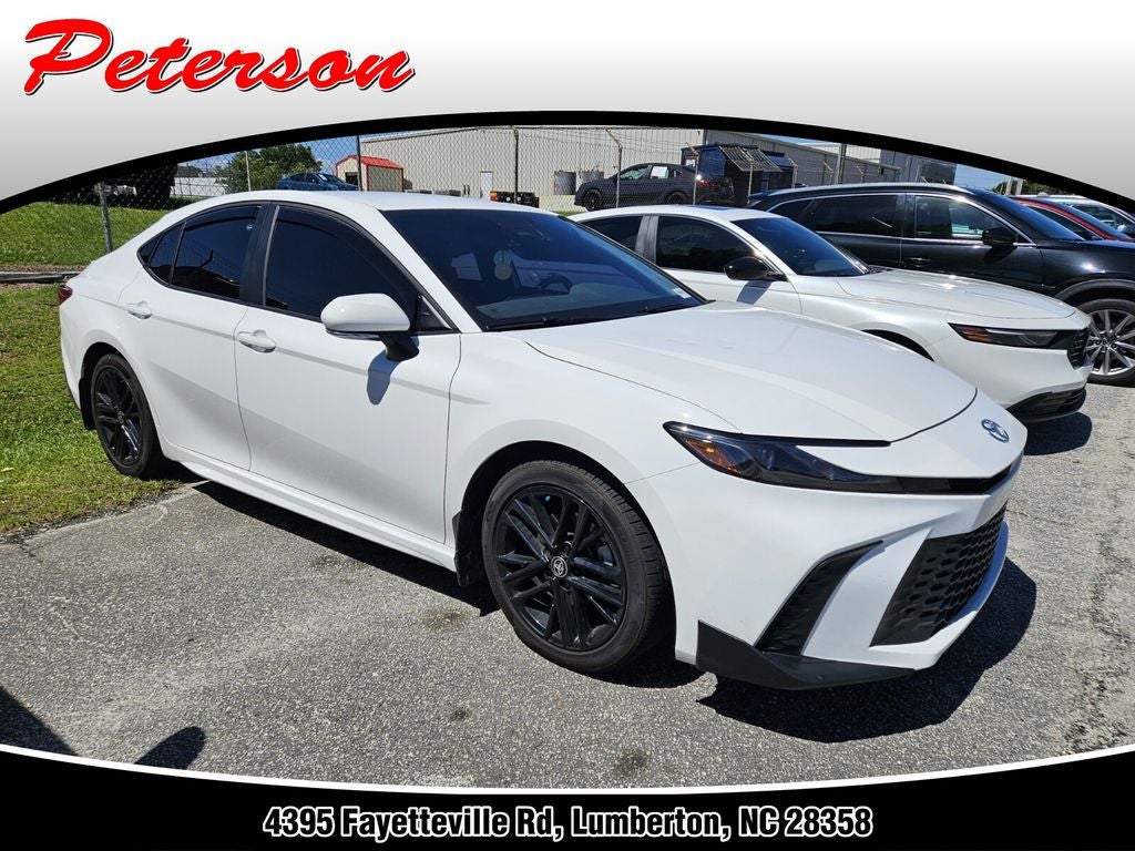 2025 Toyota Camry SE