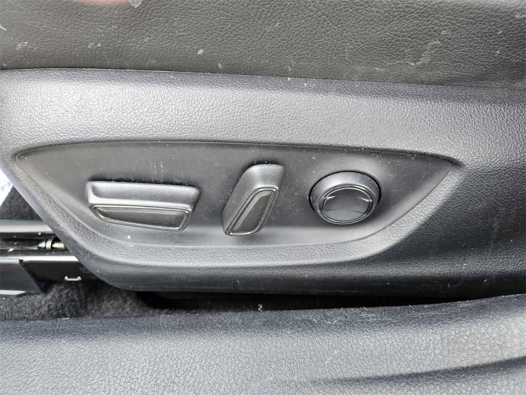 2023 Toyota Camry XSE V6