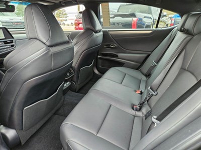 2024 Lexus ES 350 F SPORT Handling