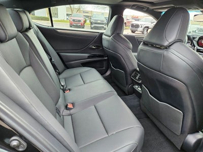 2024 Lexus ES 350 F SPORT Handling