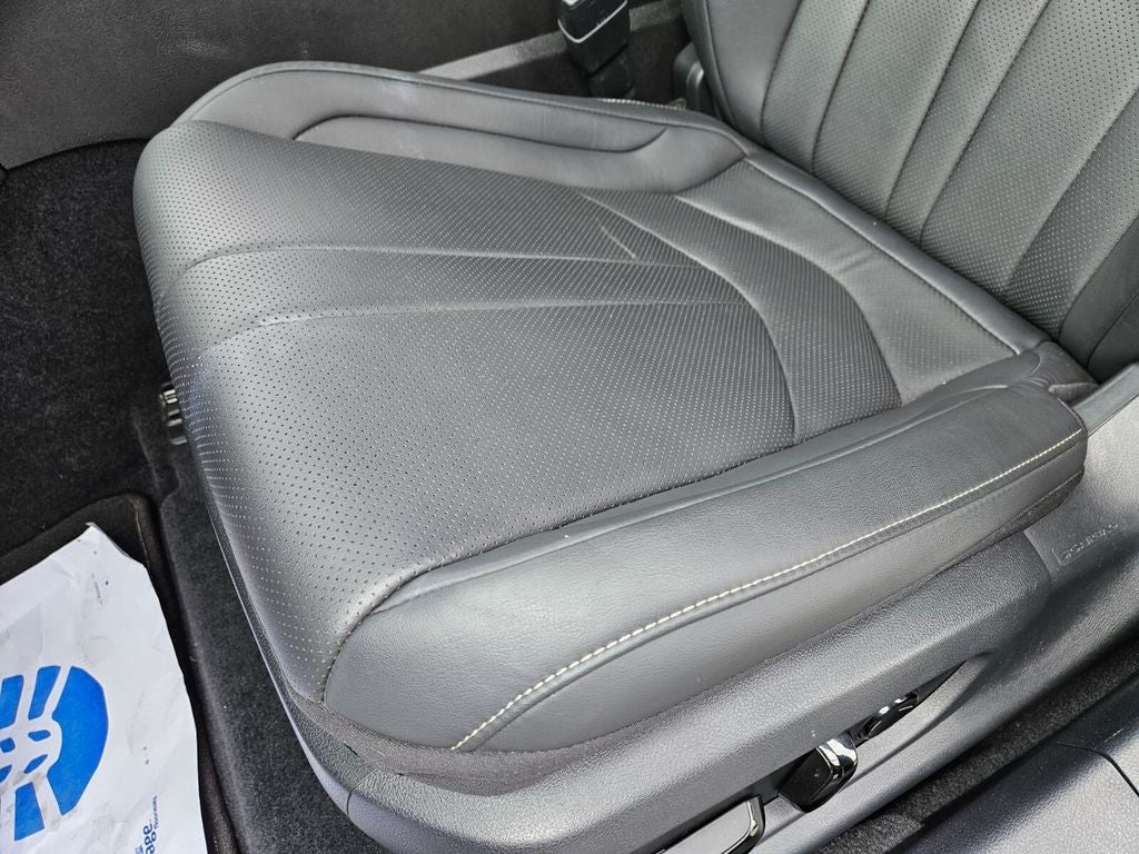 2024 Lexus ES 350 F SPORT Handling