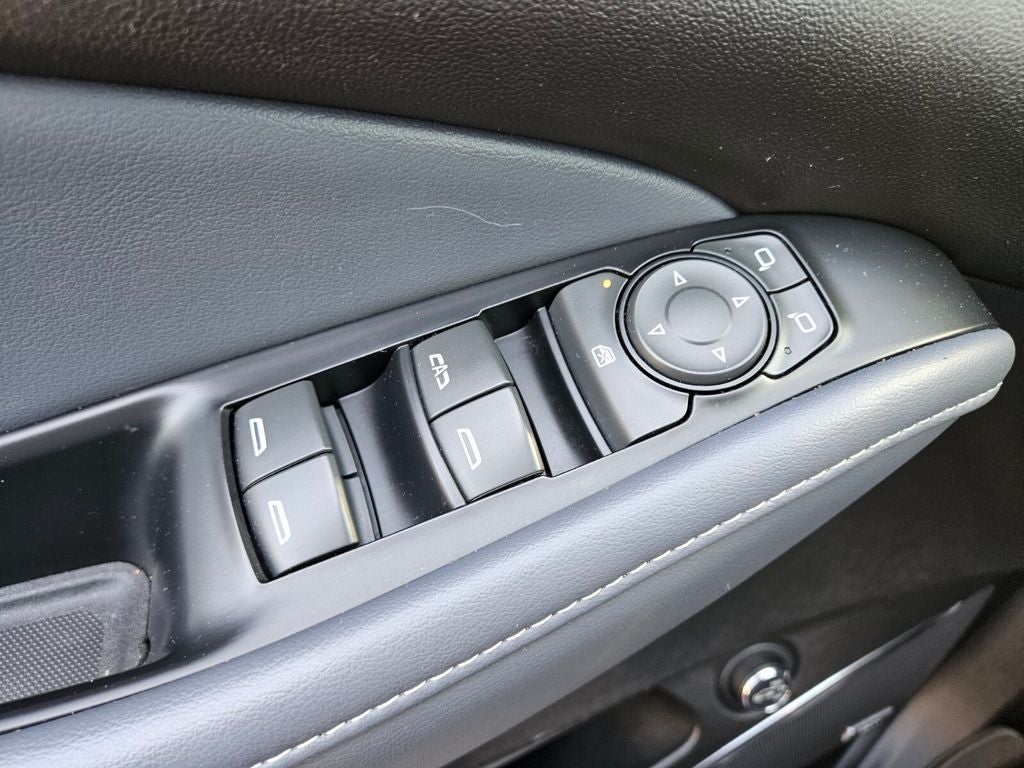2023 Buick Enclave Essence FWD