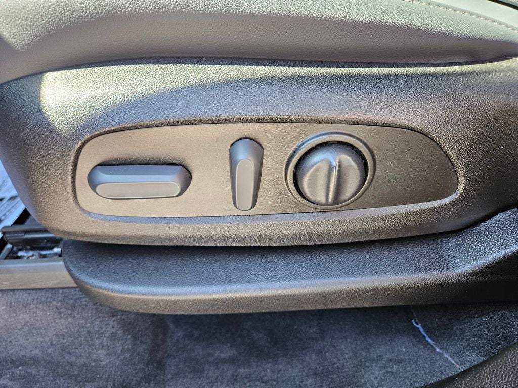 2023 Buick Enclave Essence FWD