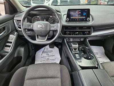 2025 Nissan Rogue SV FWD