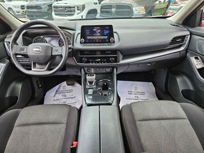 2025 Nissan Rogue SV FWD