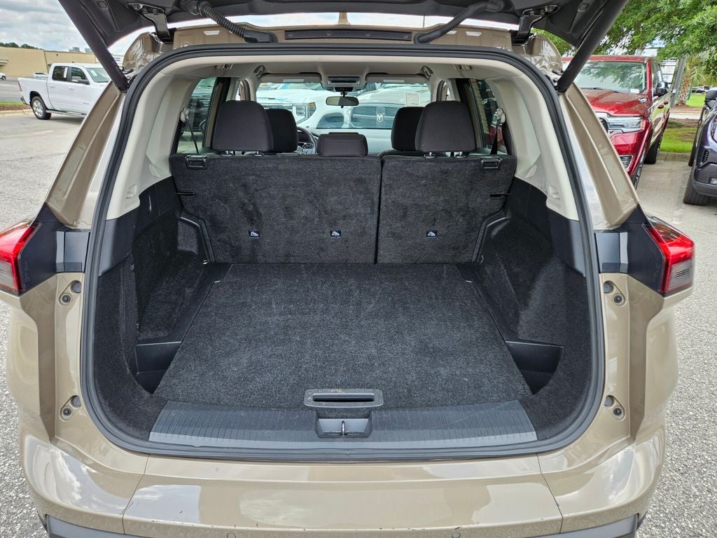2025 Nissan Rogue SV FWD