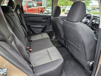 2025 Nissan Rogue SV FWD