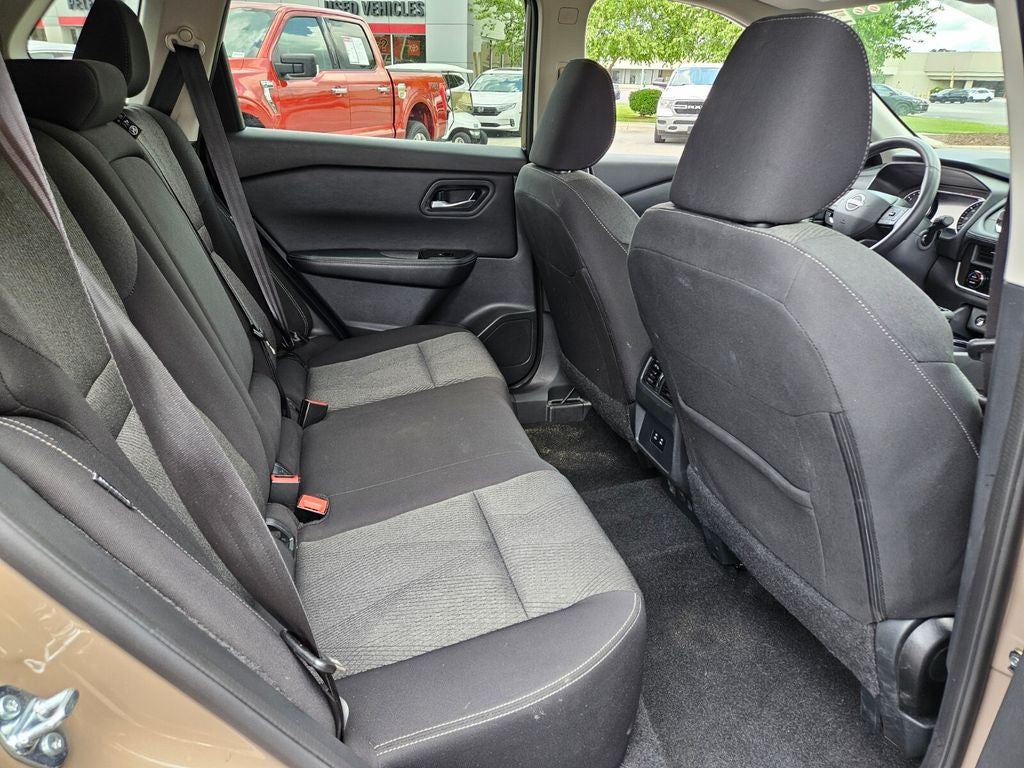 2025 Nissan Rogue SV FWD
