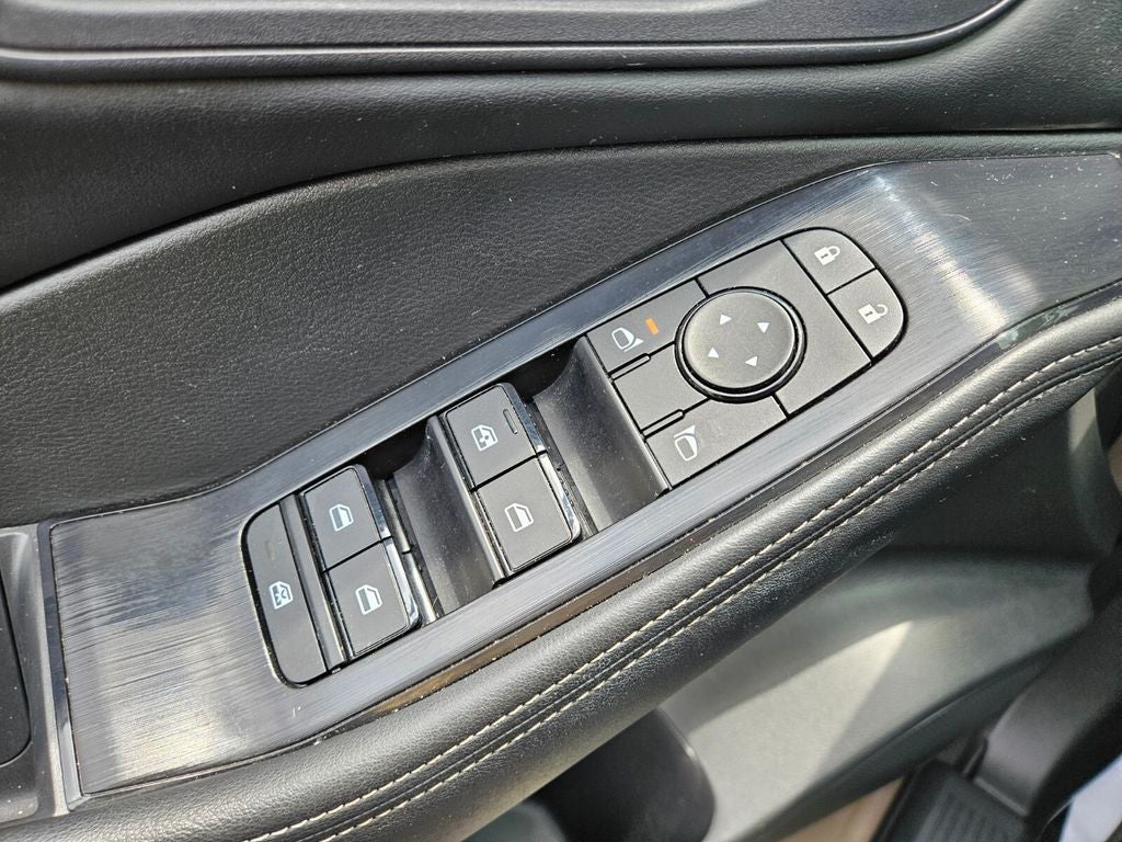 2025 Nissan Rogue SV FWD