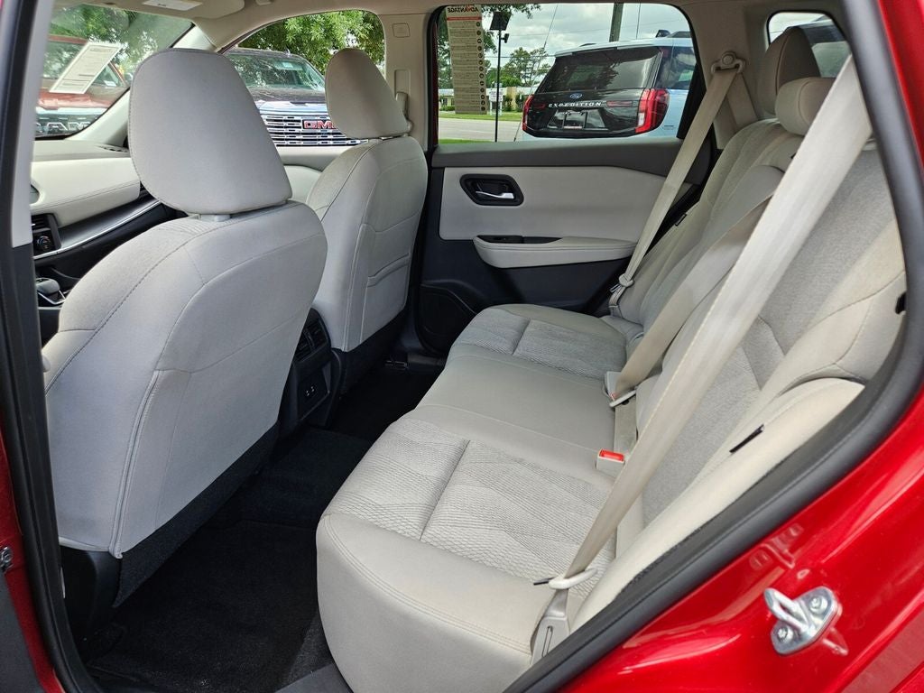 2025 Nissan Rogue SV FWD