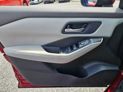 2025 Nissan Rogue SV FWD