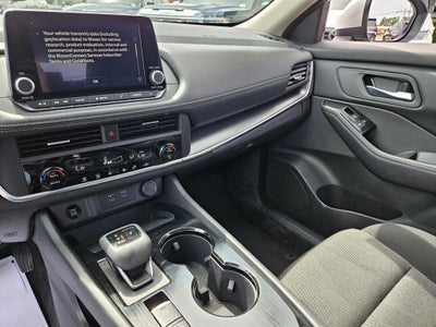 2025 Nissan Rogue SV FWD
