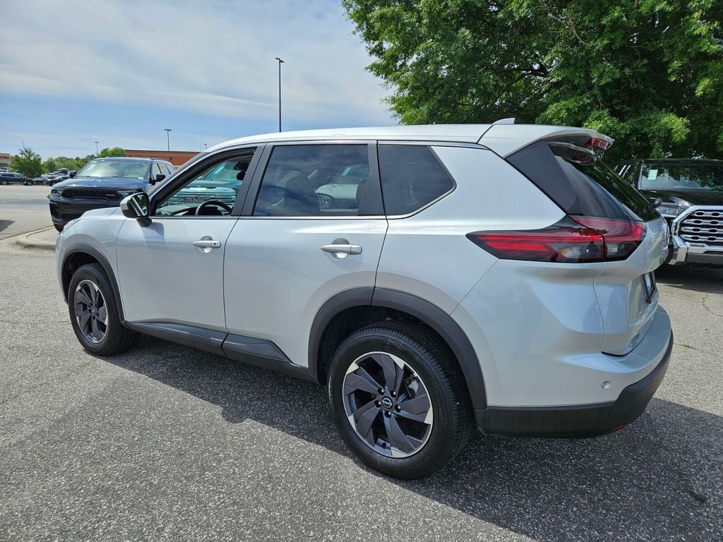2025 Nissan Rogue SV FWD