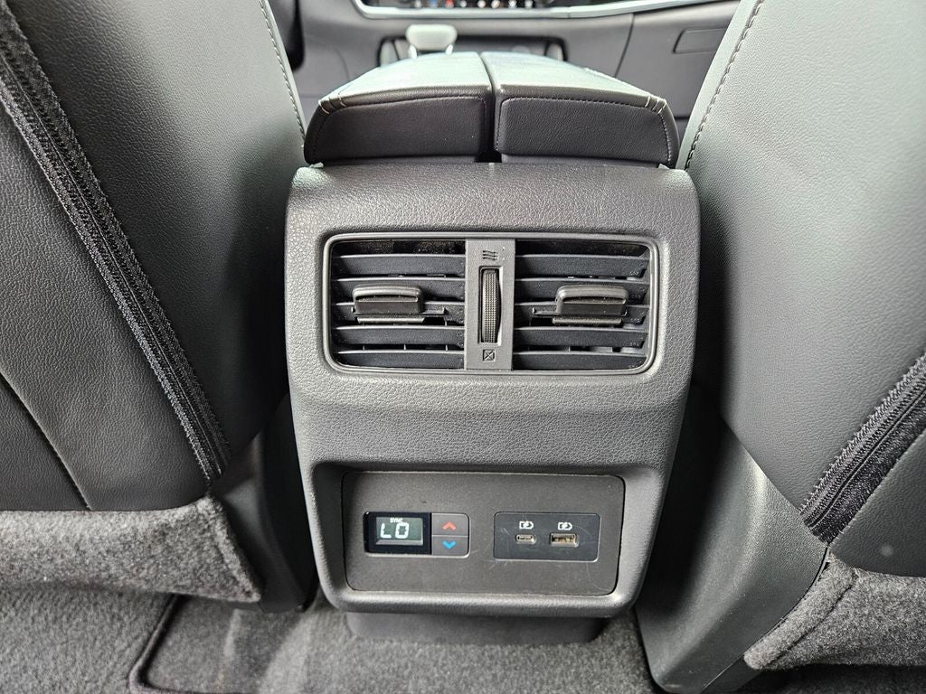 2023 Nissan Rogue SL FWD