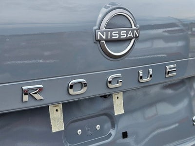 2023 Nissan Rogue SL FWD
