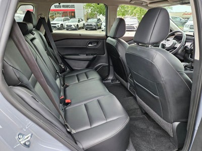 2023 Nissan Rogue SL FWD