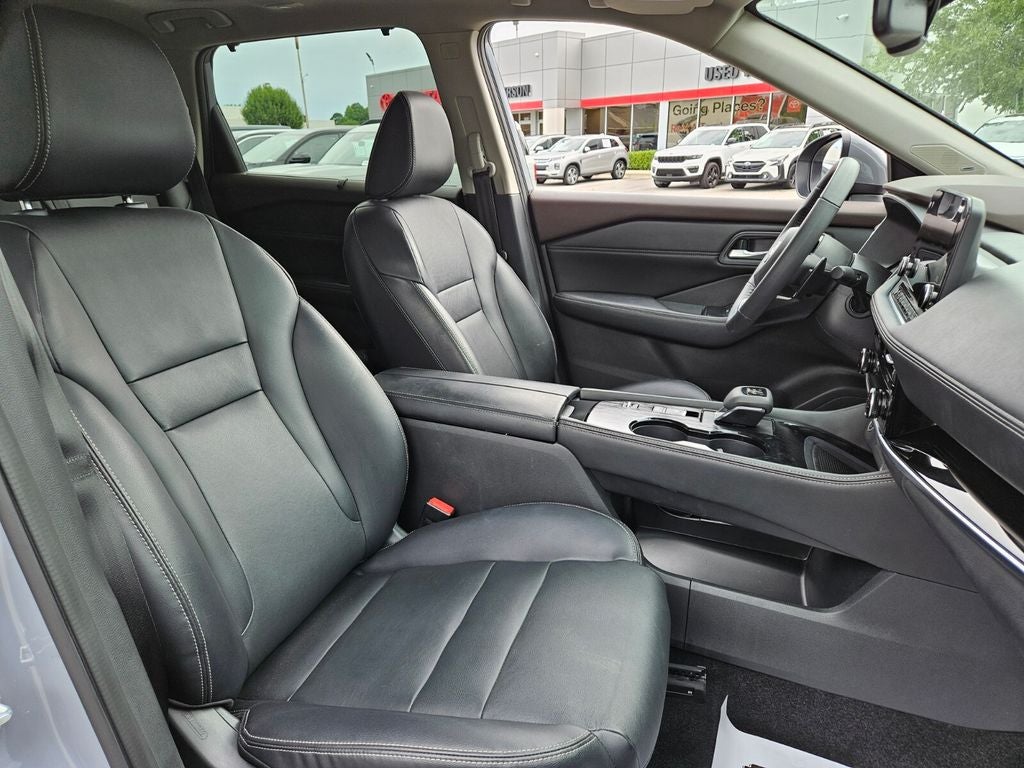 2023 Nissan Rogue SL FWD