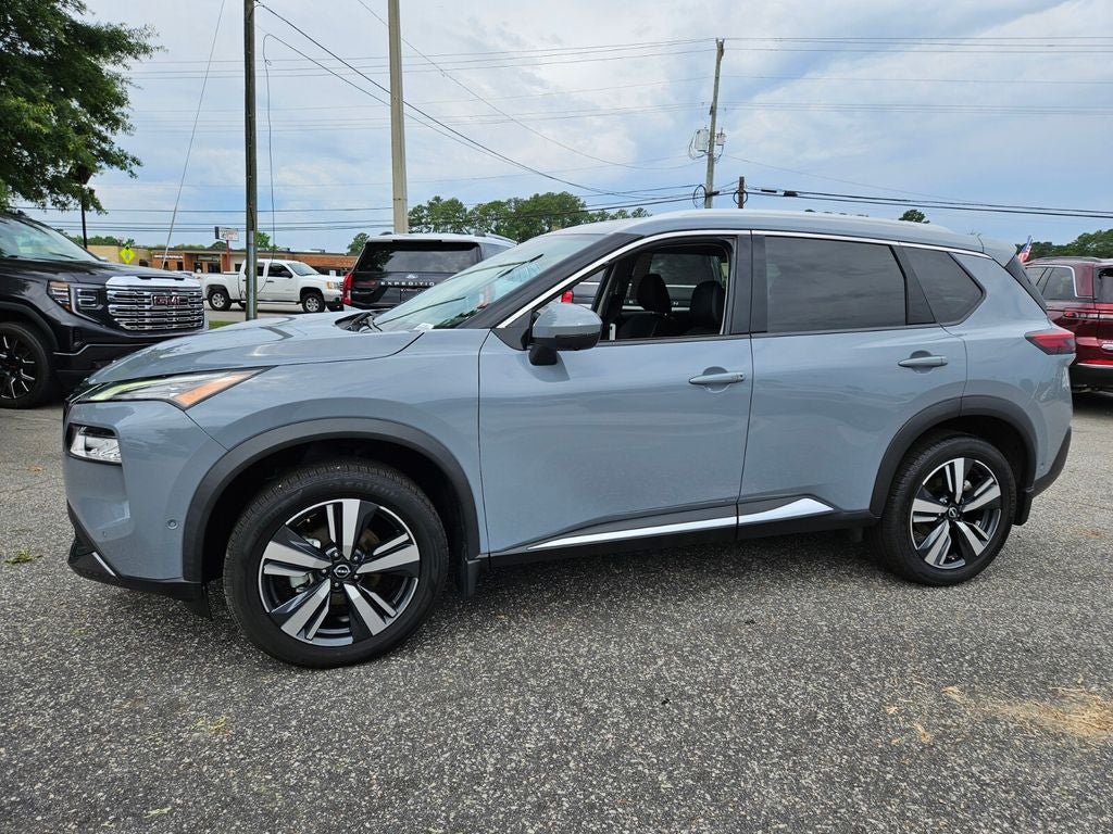 2023 Nissan Rogue SL FWD
