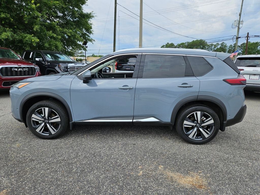 2023 Nissan Rogue SL FWD
