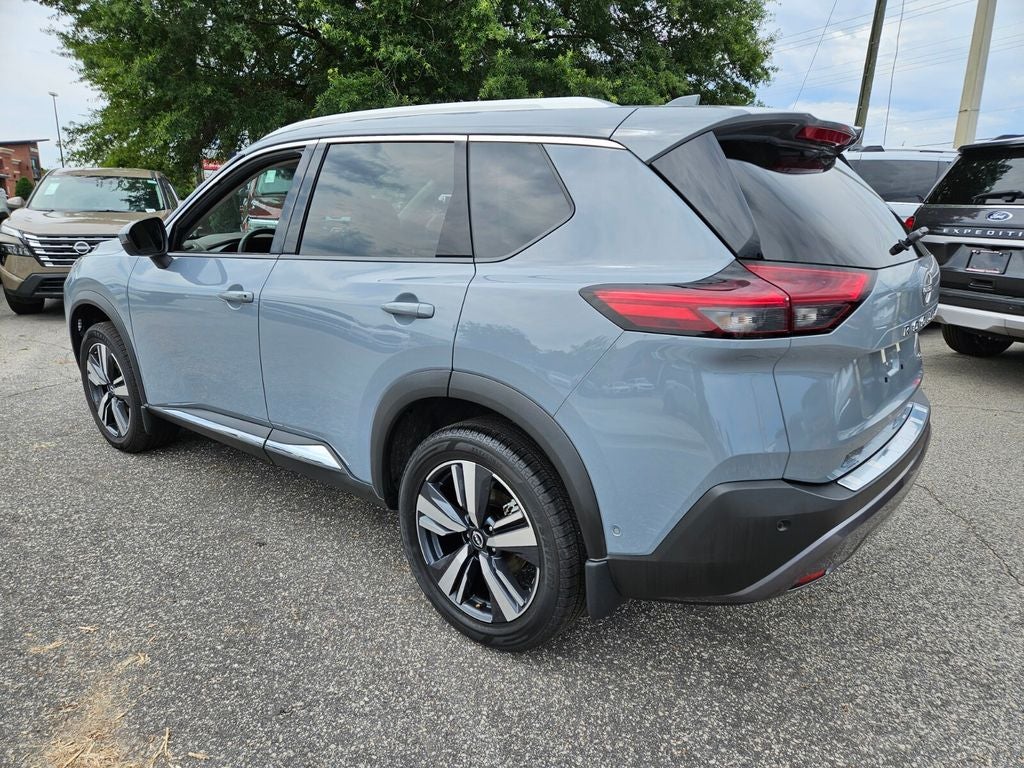 2023 Nissan Rogue SL FWD