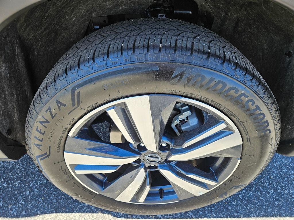 2026 Nissan Rogue SL