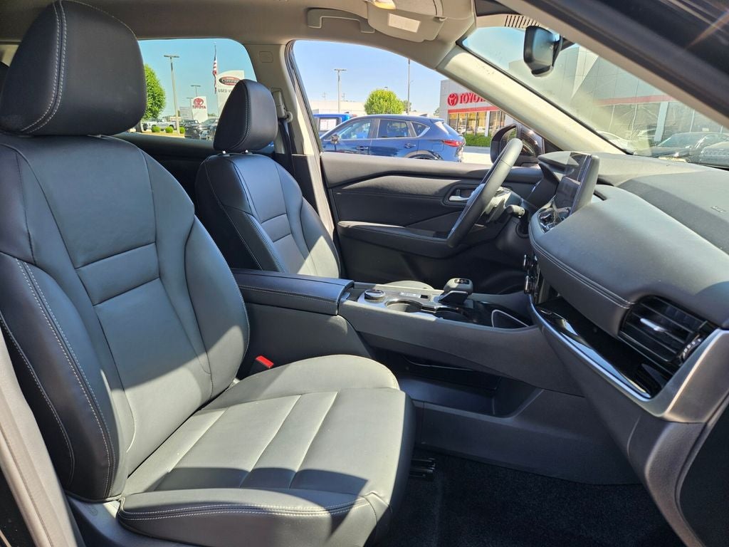 2026 Nissan Rogue SL