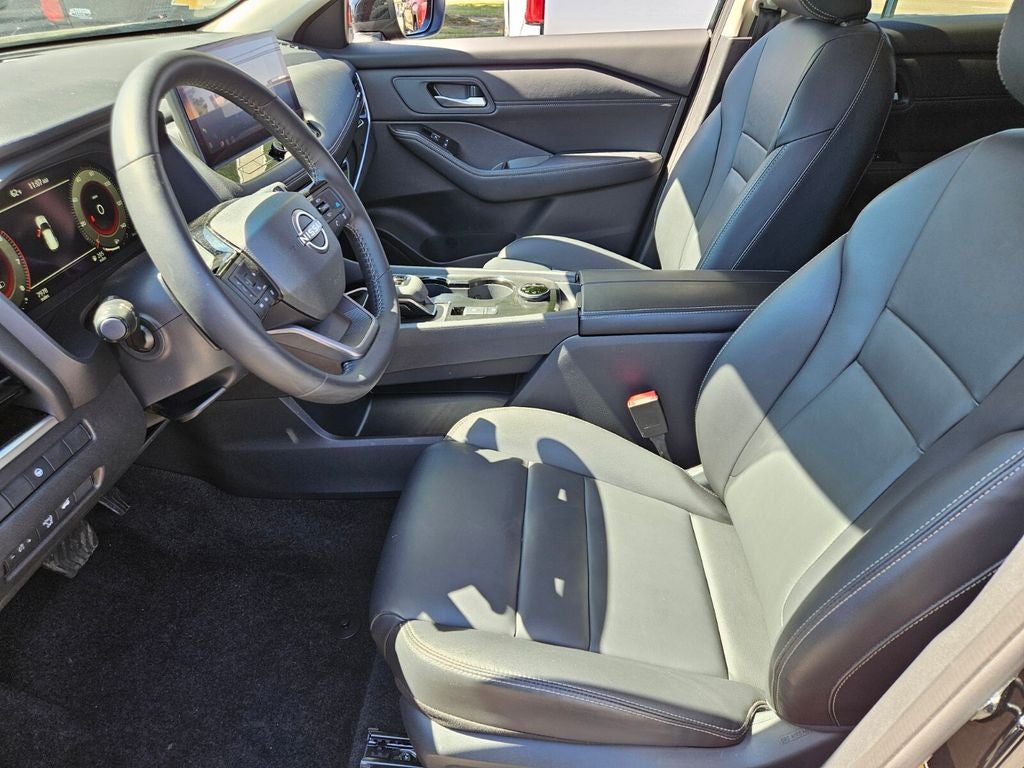 2026 Nissan Rogue SL