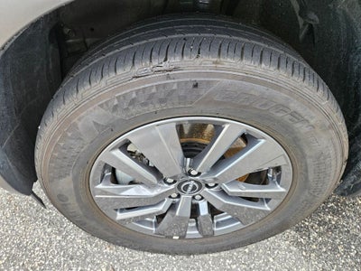 2025 Nissan Pathfinder SV FWD