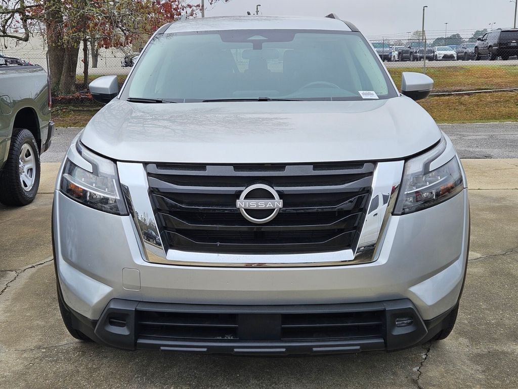 2025 Nissan Pathfinder SV 4WD