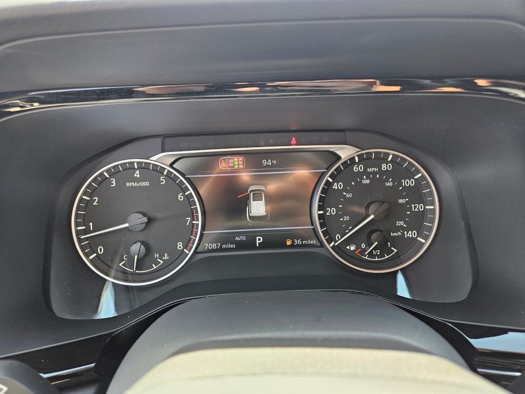 2026 Nissan Pathfinder SV