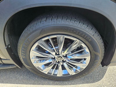 2025 Toyota Grand Highlander Platinum