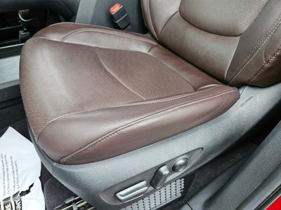 2023 Toyota Sienna Platinum