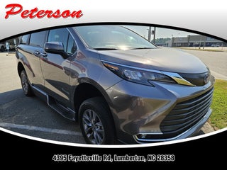 2024 Toyota Sienna XLE