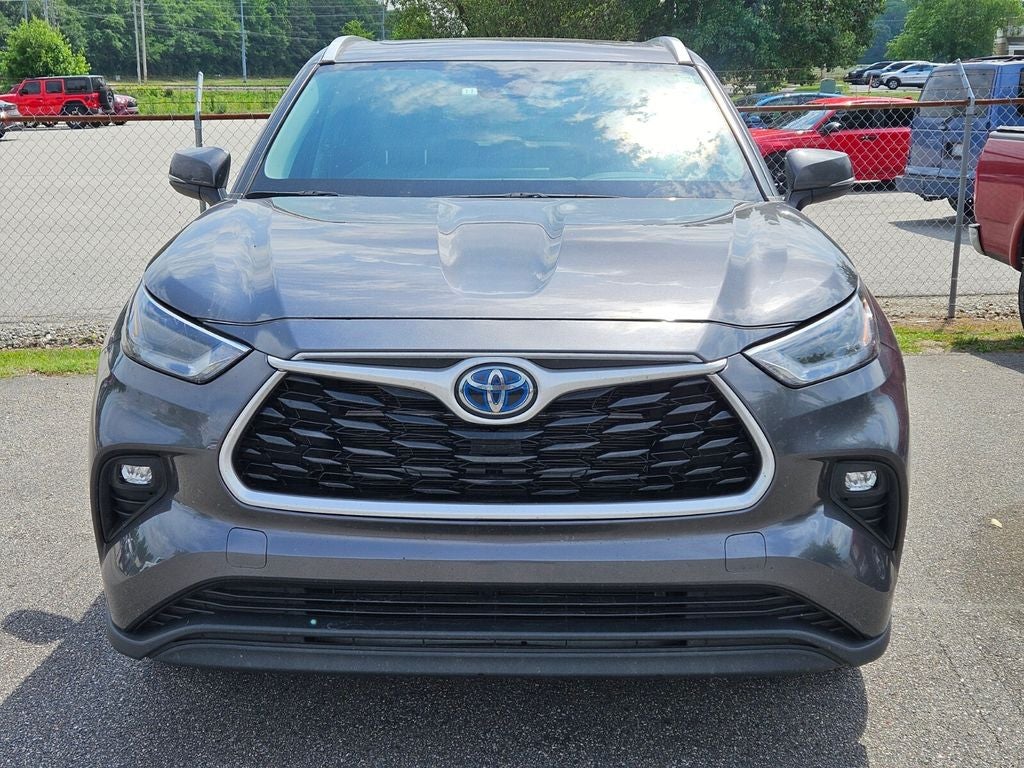 2024 Toyota Highlander Hybrid XLE