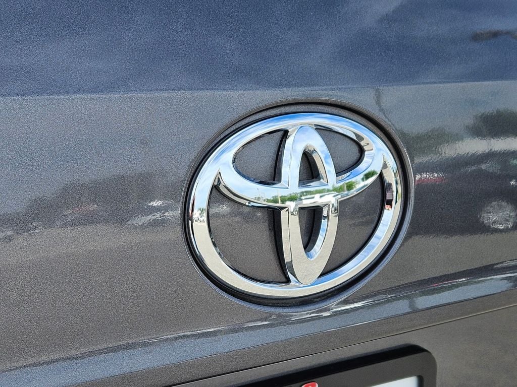 2025 Toyota Highlander Hybrid XLE