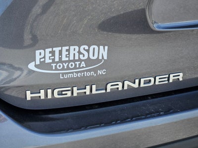 2025 Toyota Highlander Hybrid XLE