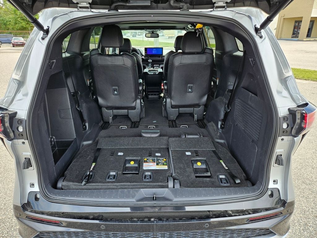 2025 Toyota Sienna XSE