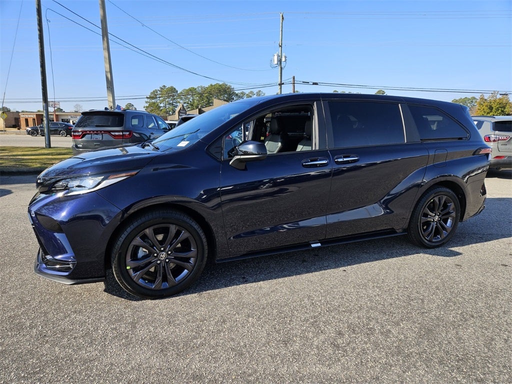 2025 Toyota Sienna XSE