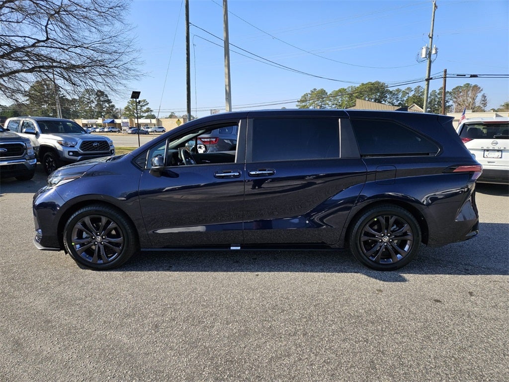 2025 Toyota Sienna XSE