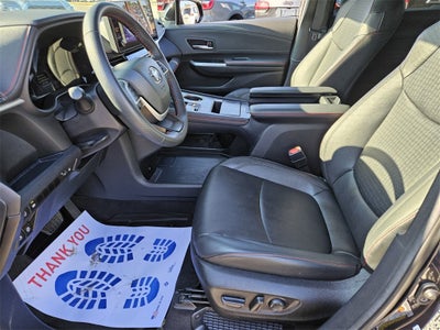 2025 Toyota Sienna XSE