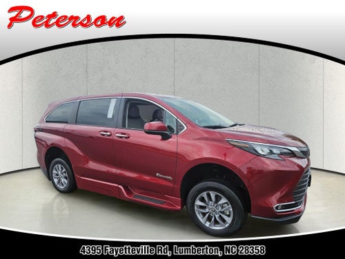 2024 Toyota Sienna XLE