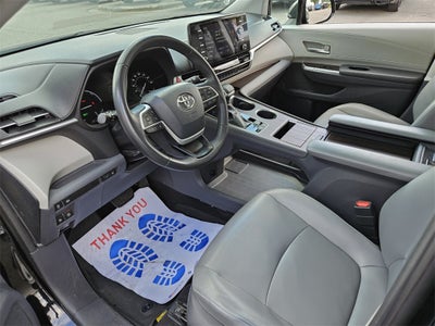 2021 Toyota Sienna XLE