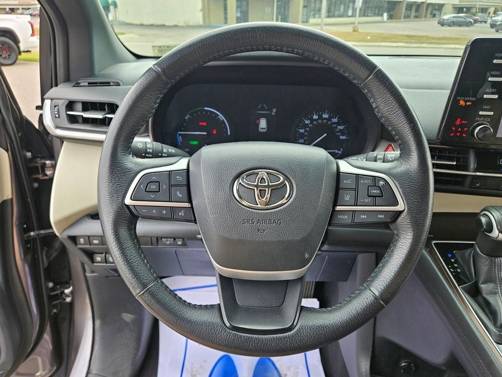 2021 Toyota Sienna XLE