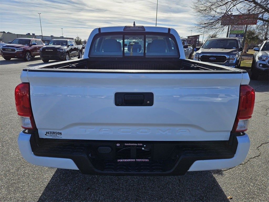 2017 Toyota Tacoma SR