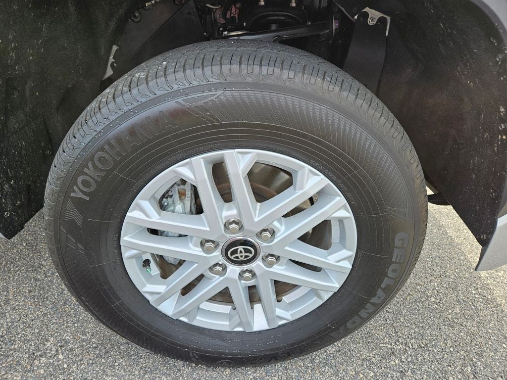 2025 Toyota Tundra SR5
