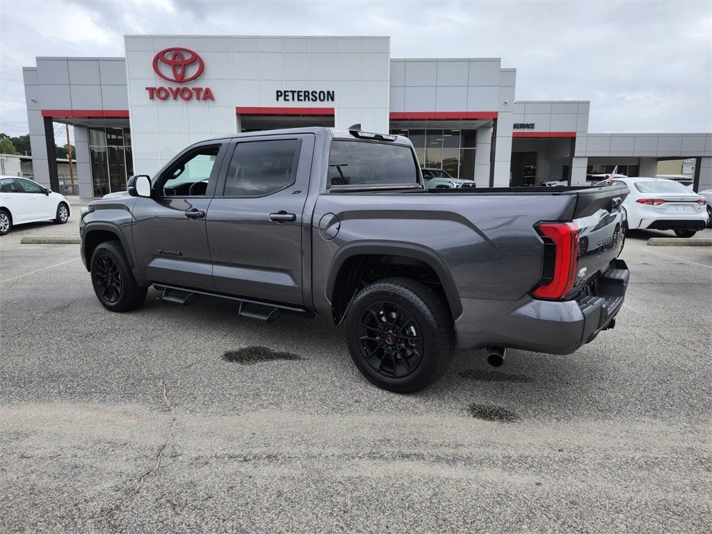 2025 Toyota Tundra SR5 4WD
