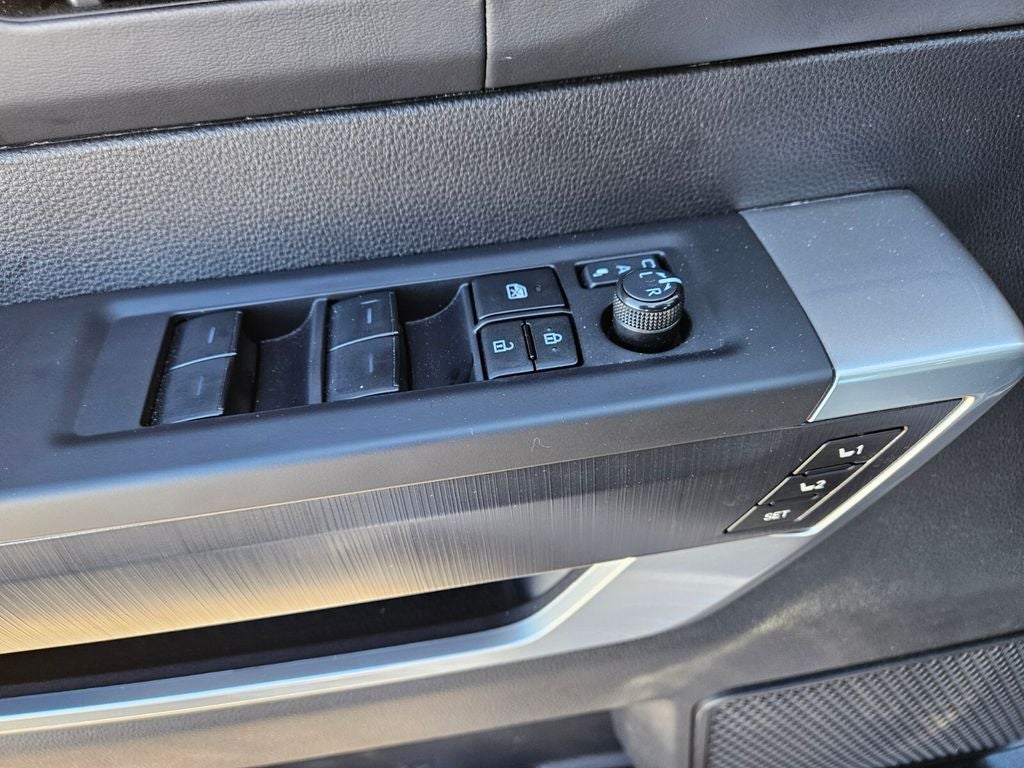 2023 Toyota Tundra Platinum