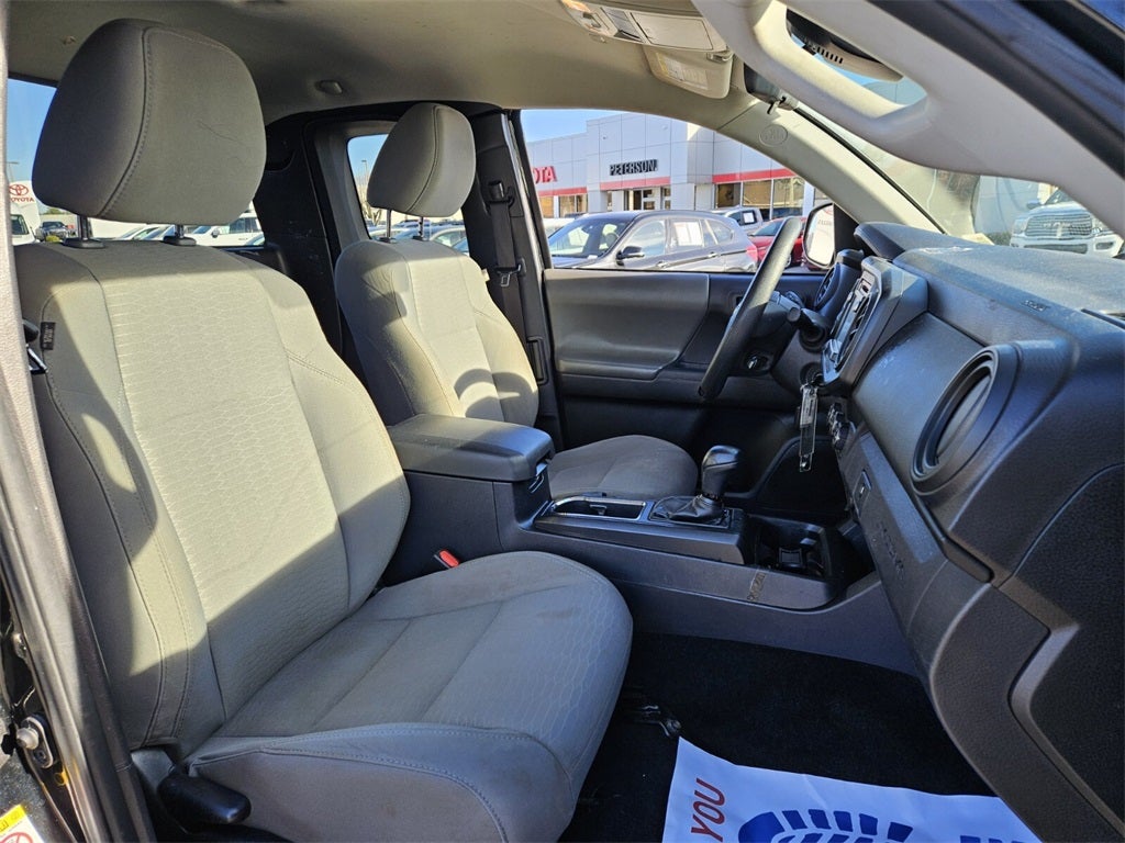 2019 Toyota Tacoma SR