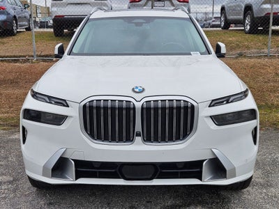 2025 BMW X7 xDrive40i