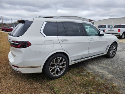 2025 BMW X7 xDrive40i
